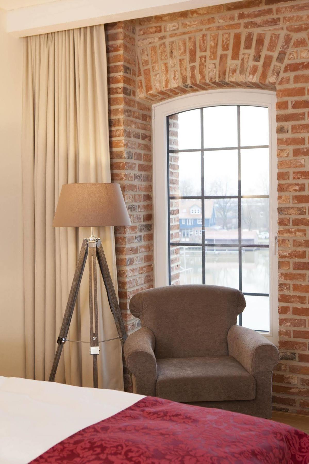 Hotel Hafenspeicher Leer Kültér fotó